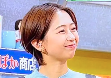 ショートヘアの小室瑛莉子15